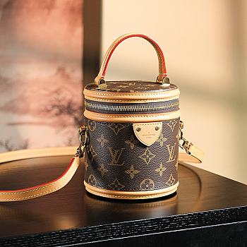 Louis Vuitton Nano Cannes 14.5 x 14 x 12 cm