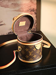 Louis Vuitton Nano Cannes 14.5 x 14 x 12 cm - 2