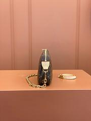 Louis Vuitton Pochette Accessories Monogram Shoulder Bag 23.5*13.5*4cm - 3