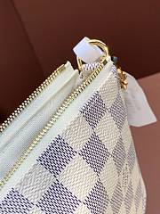 LV Pochette Accessoires Damier White 22cm - 4
