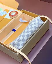 LV Pochette Accessoires Damier White 22cm - 5