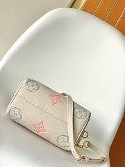 Louis Vuitton Vivienne Hawaii Bag Charm S00 20cm - 4