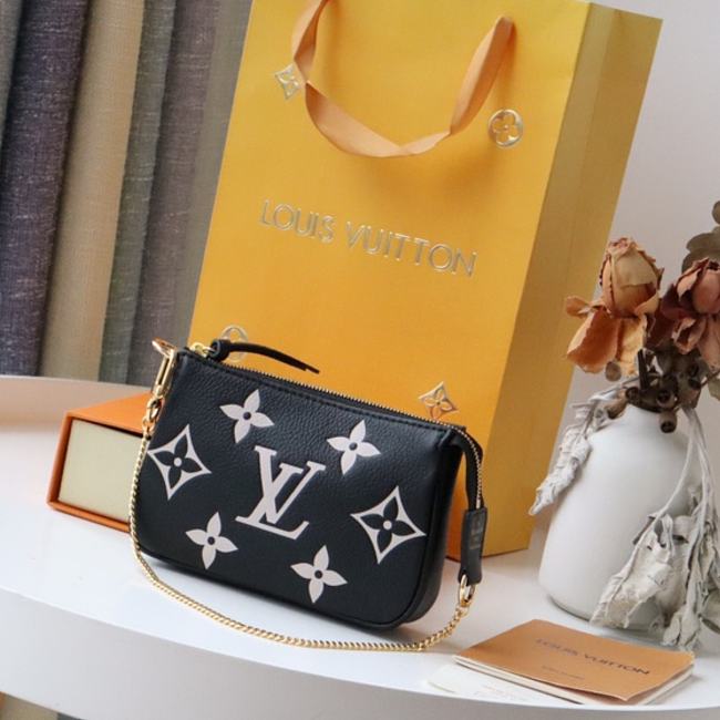 Louis Vuitton Multi Pochette Accessories Bicolor Monogram - Black 15.5*10.5*4cm - 1