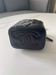 Chanel Black Vanity Case with Top Handle and Chain 11cm - 4