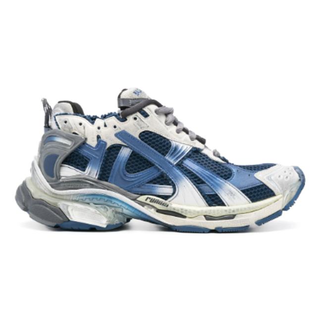 Balenciaga Runner Gradient Sneaker in beige, navy and grey 772774WRUNG2410 - 1