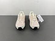 Nike Air Max 2013 'Pale Ivory' HF3660-100 - 2