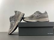 New Balance 2002R Marblehead Light Aluminum ML2002RC - 2