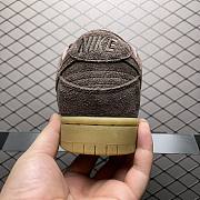 Nike SB Dunk Low Big Foot 313170-222 - 2