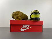 Nike Dunk Low QS Halloween Skull HV6103-300 - 4