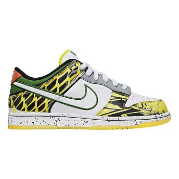Nike Dunk Low What the Duck Away University of Oregon PE HV1454-100