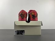 Nike SB Dunk Low The Wizard of Oz Poppy Field FZ1291-600 - 3