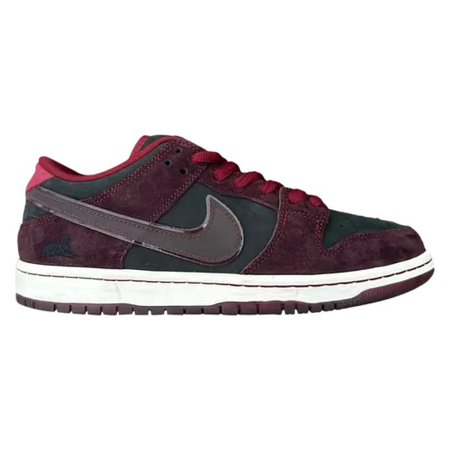 Riot Skateshop x Nike SB Dunk Low FZ1289-200 - 1