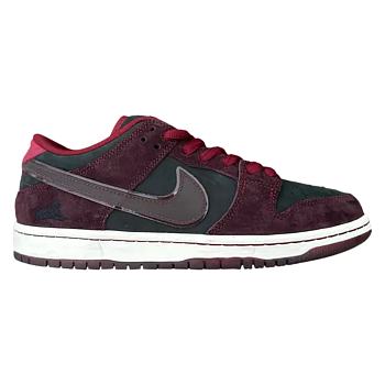 Riot Skateshop x Nike SB Dunk Low FZ1289-200