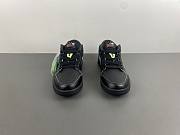 Air Jordan 1 Low SE Black Cat Mascot HM3690-001 - 3