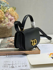 Dior Small 30 Montaigne Avenue Top Handle Bag 19 x 10 x 8cm  - 4