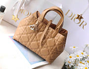Dior Medium Tan Macrocannage Calfskin 28.5 x 21.5 x 17 cm - 3