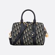 Dior Groove 25 - Blue Dior Oblique Jacquard 25 x 19 x 16 cm - 1