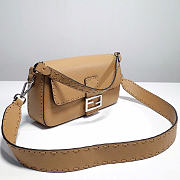 Fendi Baguette Cappuccino-coloured Selleria bag with 612 hand-sewn stitches 27cm - 6