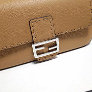 Fendi Baguette Cappuccino-coloured Selleria bag with 612 hand-sewn stitches 27cm - 2