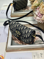 Dior Bobby East-West Bag Blue Dior Oblique Jacquard 21 x 12 x 5.1 cm - 4