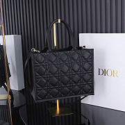 Medium Dior Book Tote Black Macrocannage Calfskin 36.5 x 28 x 16.5 cm - 2
