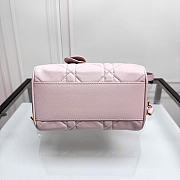 Dior Groove 20 Bag Pale Pink Macrocannage Calfskin 20.5 x 13.5 x 12 cm - 4
