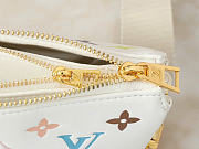 Louis Vuitton x Takashi Murakami Coussin PM White Multicolored 20 x 12 x 26 cm - 3