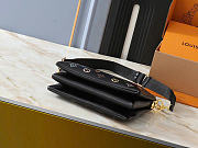 Louis Vuitton x Takashi Murakami Coussin BB Black Multicolored 16 x 7 x 21 cm - 6