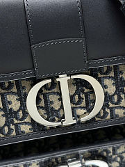 Dior 30 Montaigne East-West Bag with Chain - Blue Dior Oblique Jacquard and Smooth Calfskin 21 x 12 x 6 cm - 3