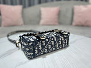 Small Diorcamp Bag - Blue Dior Oblique Embroidery 23 x 15 x 8 cm - 6