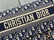 Medium Diorcamp Bag - Blue Dior Oblique Embroidery 29 x 22 x 12 cm - 2