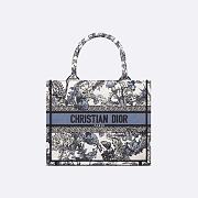 Dior S Tote  - White Embroidery with Denim Blue Dior Chardons Motif 26.5 x 22 x 14 cm - 1
