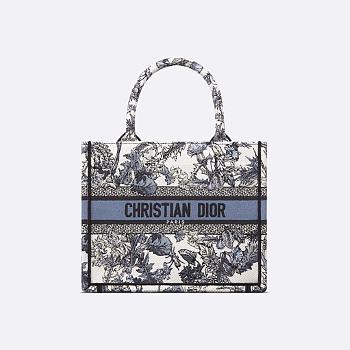 Dior S Tote  - White Embroidery with Denim Blue Dior Chardons Motif 26.5 x 22 x 14 cm