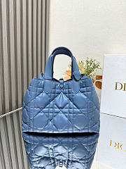 Medium Dior Toujours Bag - Denim Blue Macrocannage Calfskin 28.5 x 21.5 x 17 cm - 5