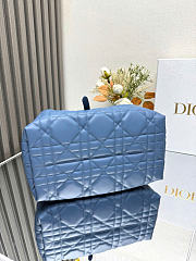 Medium Dior Toujours Bag - Denim Blue Macrocannage Calfskin 28.5 x 21.5 x 17 cm - 4