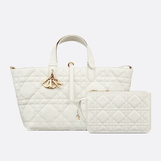 Medium Dior Toujours Bag - Latte Macrocannage Calfskin 28.5 x 21.5 x 17 cm - 1