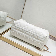 Medium Dior Toujours Bag - Latte Macrocannage Calfskin 28.5 x 21.5 x 17 cm - 6