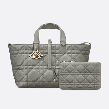 Medium Dior Toujours Bag - Stone Gray Macrocannage Calfskin 28.5 x 21.5 x 17 cm