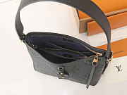 Louis Vuitton CarryAll PM Black 24 x 12 x 29.5 cm - 6