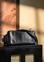 Louis Vuitton CarryAll Cargo Vibe PM Black 23 x 15 x 33.5 cm - 2