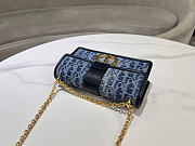 Dior 30 Montaigne East-West Bag with Chain - Blue Denim Dior Oblique Jacquard 21 x 12 x 6 cm - 4
