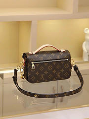 Louis Vuitton Pochette Métis East West Monogram Canvas Brown 13.5 x 6 x 21.5 cm - 6