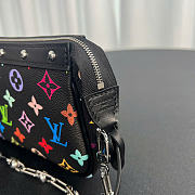 Louis Vuitton x Takashi Murakami Pochette Accessoires Black Multicolored 13 x 4 x 22 cm - 4