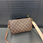 Louis Vuitton x Takashi Murakami Panda Pochette Accessories Monogram 13 x 4 x 22 cm - 4