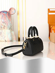 Louis Vuitton Speedy Nano Black 10 x 7.5 x 16 cm - 4