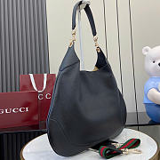Gucci B medium shoulder bag - Black soft grainy leather 49cm - 6