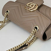 GG Marmont small shoulder bag - Taupe matelassé chevron leather 26cm - 2