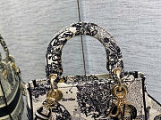 Medium Lady D-Lite Bag Latte and Black Toile de Jouy Zodiac Embroidery 24 x 21 x 12 cm - 5
