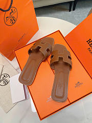 Hermes Oran Sandal Gold Box Calfskin Leather H021056Z - 2