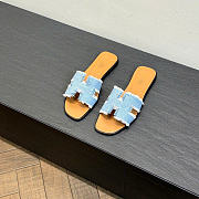 Hermes Oran Sandal Bleu Clair Fringed Denim (Women's) H241060Z - 3